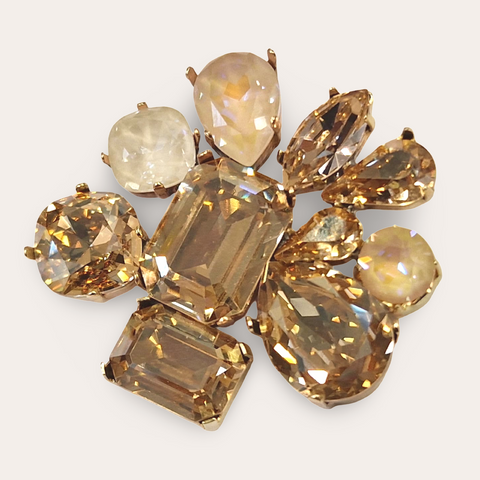 Broche met beige en gouden Swarovski-kristallen