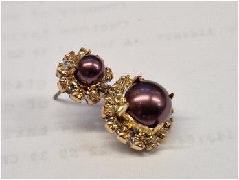 Hoop earrings with fuchsia and orange crystals