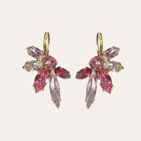 Oorhangers met bloemen van roze en rode kristal