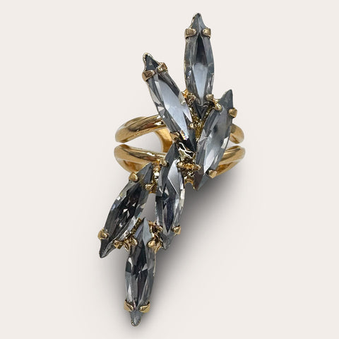 Sale: Statement-ring met grijze kristallen