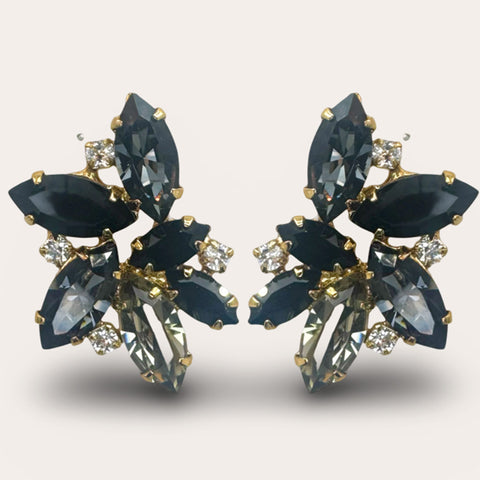 Large leopard stud earrings set with 10 crystals