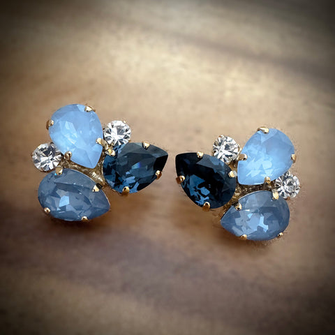 Earrings with ivory and beige crystals