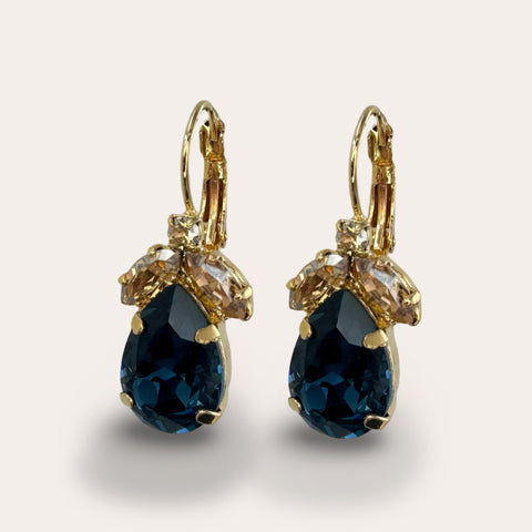 Notify me: Oorhangers met gouden blaadjes en donkerblauwe Swarovki-druppel