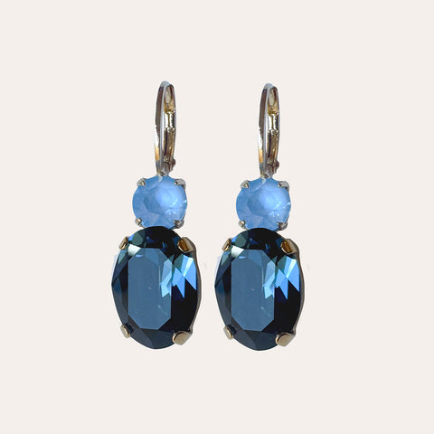Oorhangers met blauwe ronde en ovale kristallen