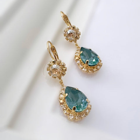 Notify me: Oorhangers met dennengroene Swarovski-stenen