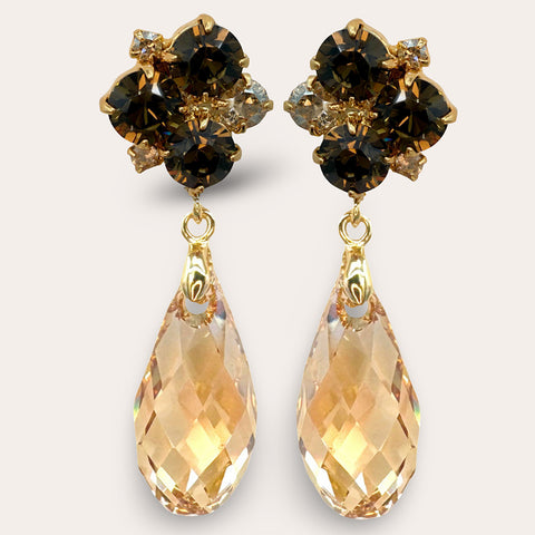 Notify me: Luxurious slim statement earrings with Swarovski